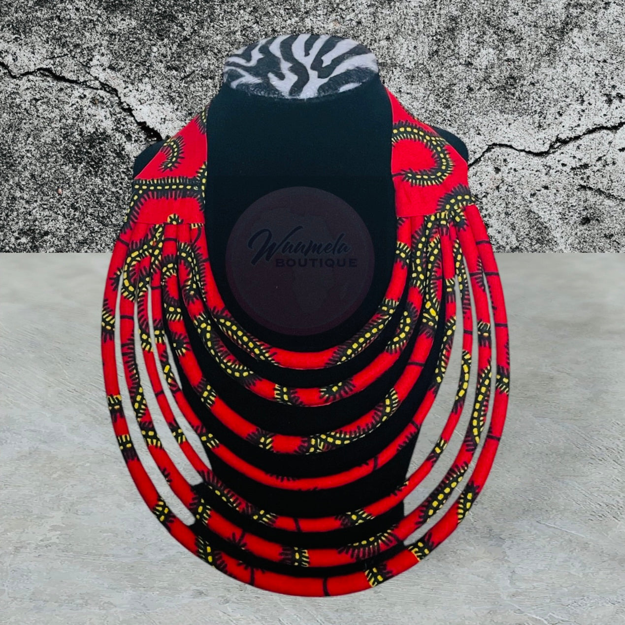 Collier en corde multibrins africain petit format